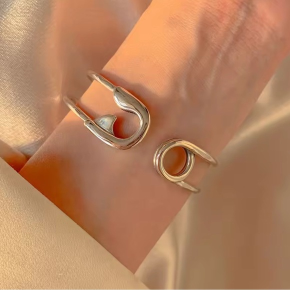 Zara Other - S925 Elegant Silver Women's Bracelet